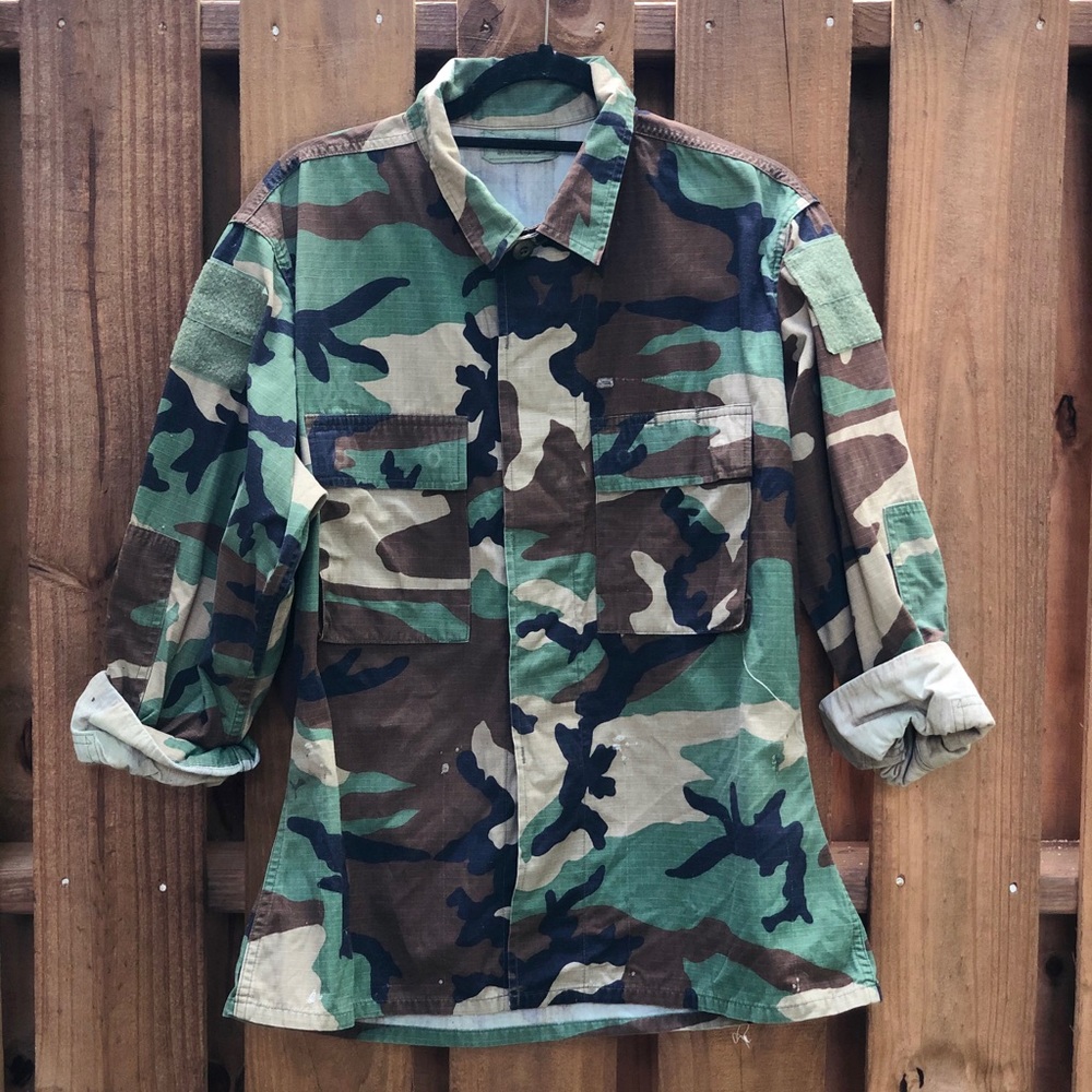 Vintage Military Camo Shirt / Light Jacket